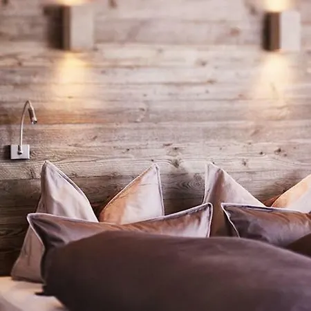 招待所 Garni Eder 3*